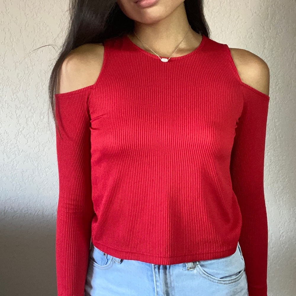 Zara Open Shoulder Long Sleeve in Red